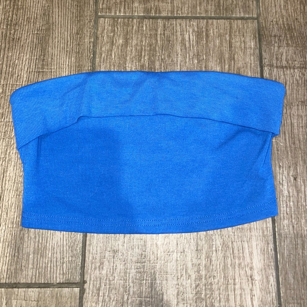 Blue Strapless Crop Top 💙